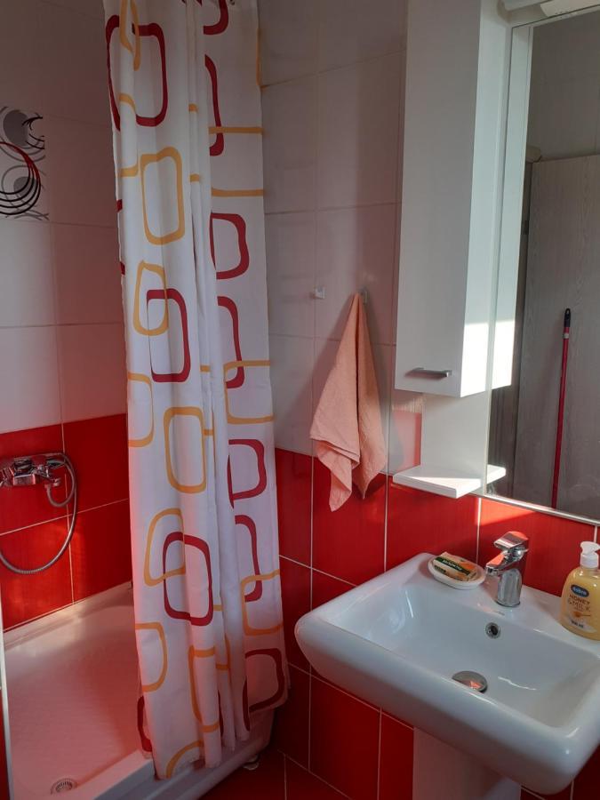 Apartment Vuk I Novak Ulcinj Exterior photo