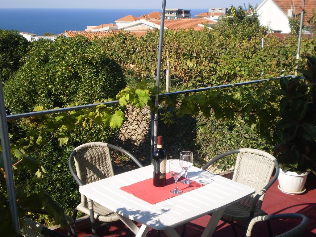Apartment Vuk I Novak Ulcinj Exterior photo